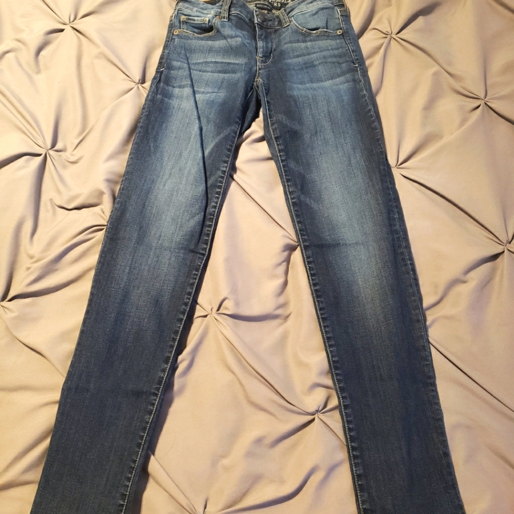 American Eagle women's junior's skinny jeans